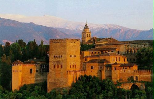 Alhambra_Granada_Spanyolország_körutazás_spanyolorszagiutazas.hu