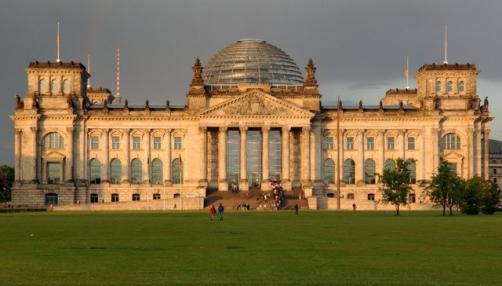 Reichstag_Berlin_Németország_városlátogatás_berliniutazas.hu