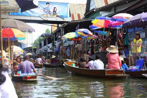 Damnern Saduak úszó piac_Thaiföld_utazás_azsiaiutazas.hu