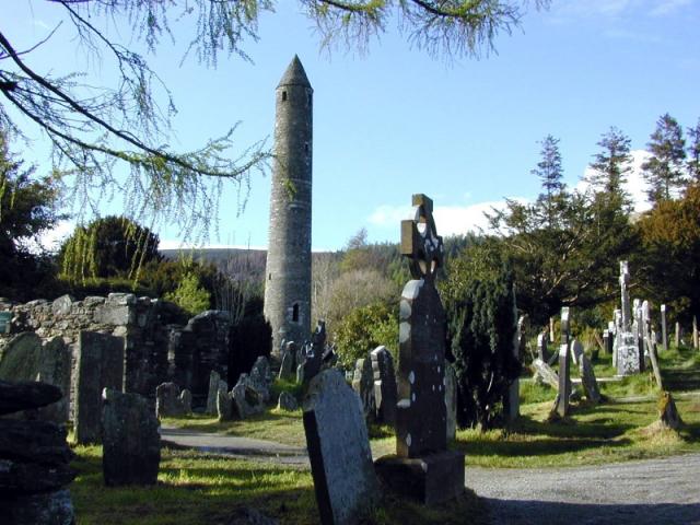 Glendalough_Írország_utazás_kulturalisutazas.hu