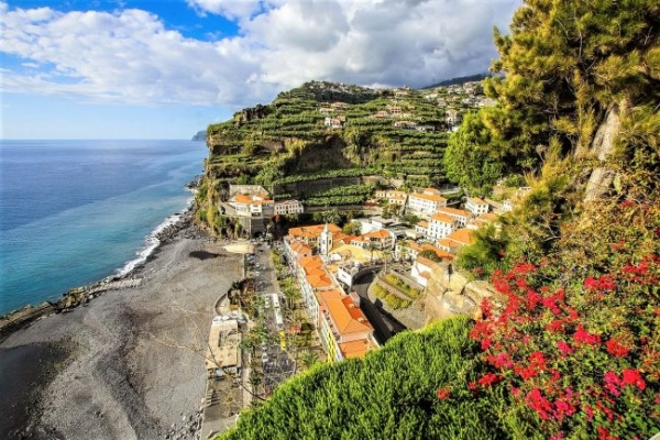 Madeira, az örök tavasz szigete - csoportos út az őszi szünetben magyar idegenvezetéssel 2022.10.27.-11.03.