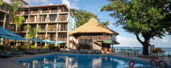 Seychelle-szigetek - Coral Strand Smart Choise Hotel **** - Mahé (repülőjeggyel) (Repülő) ****